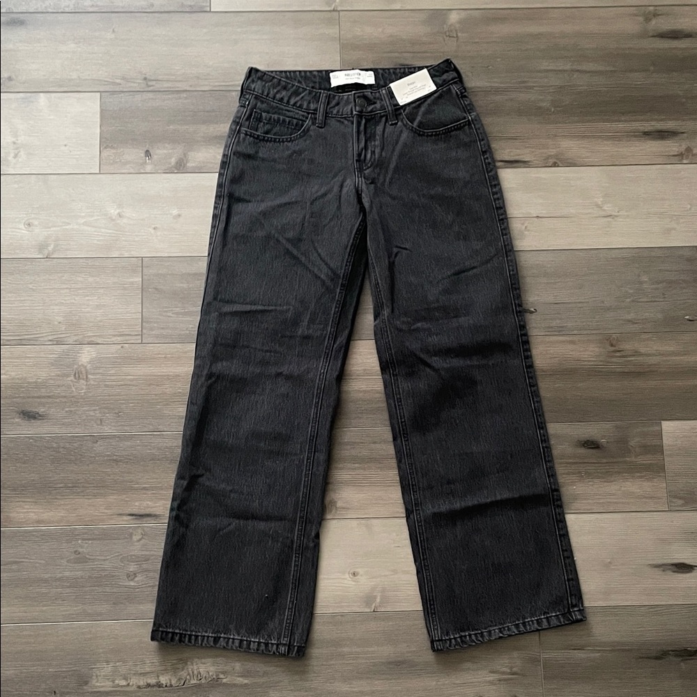 hollister black low rise baggy jeans - size 24